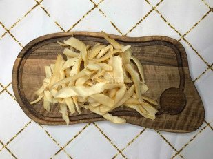 Навага солено-сушеная с перцем (МИЛАРА): Кальмар полукольца